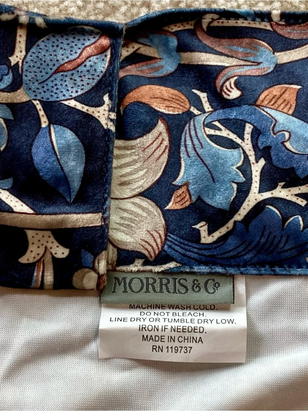 NWOT William Morris drape panel pairs in beautiful“Lodden” botanical design